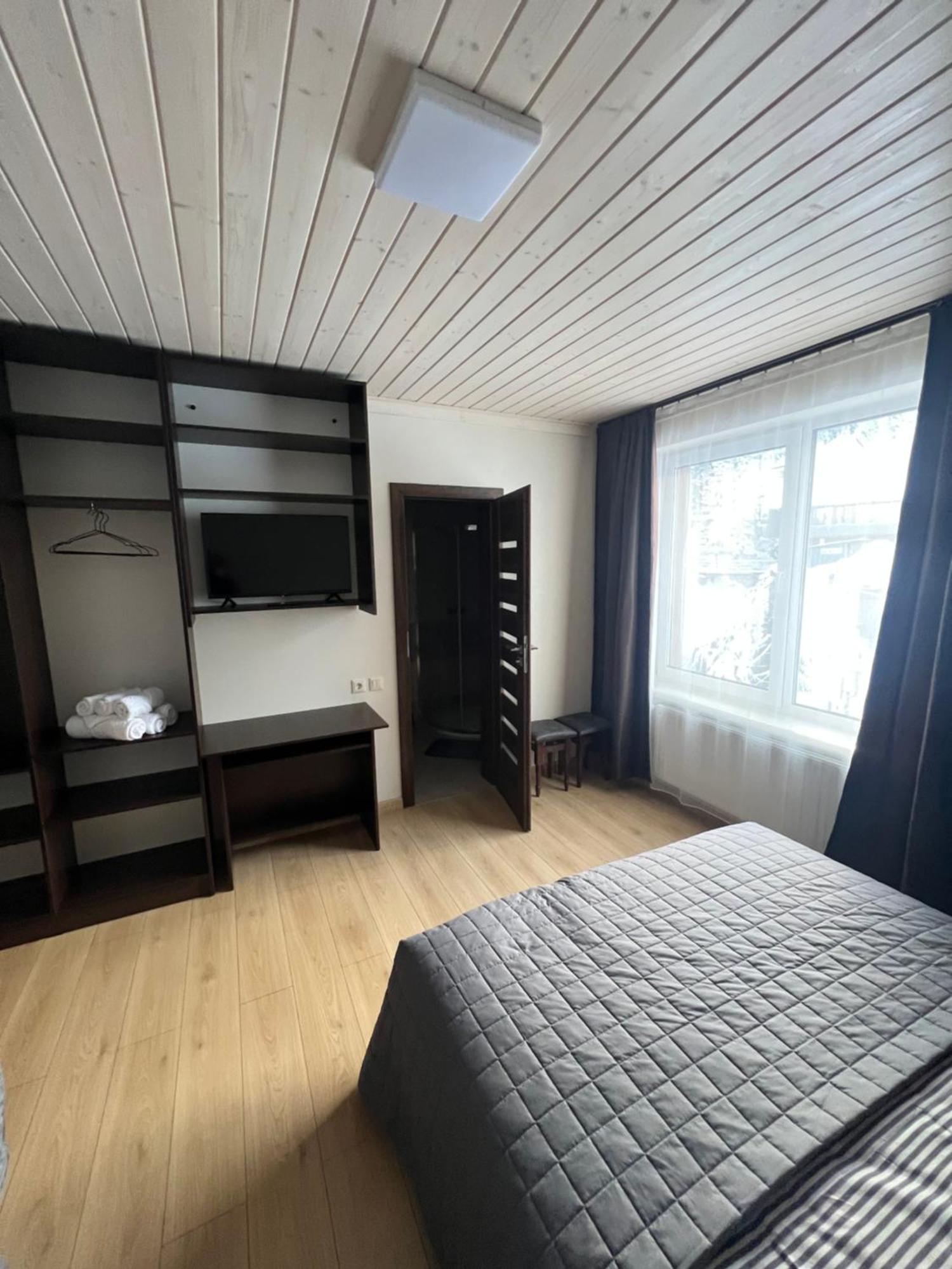 U Stozi Hotel Dragobrat Bagian luar foto