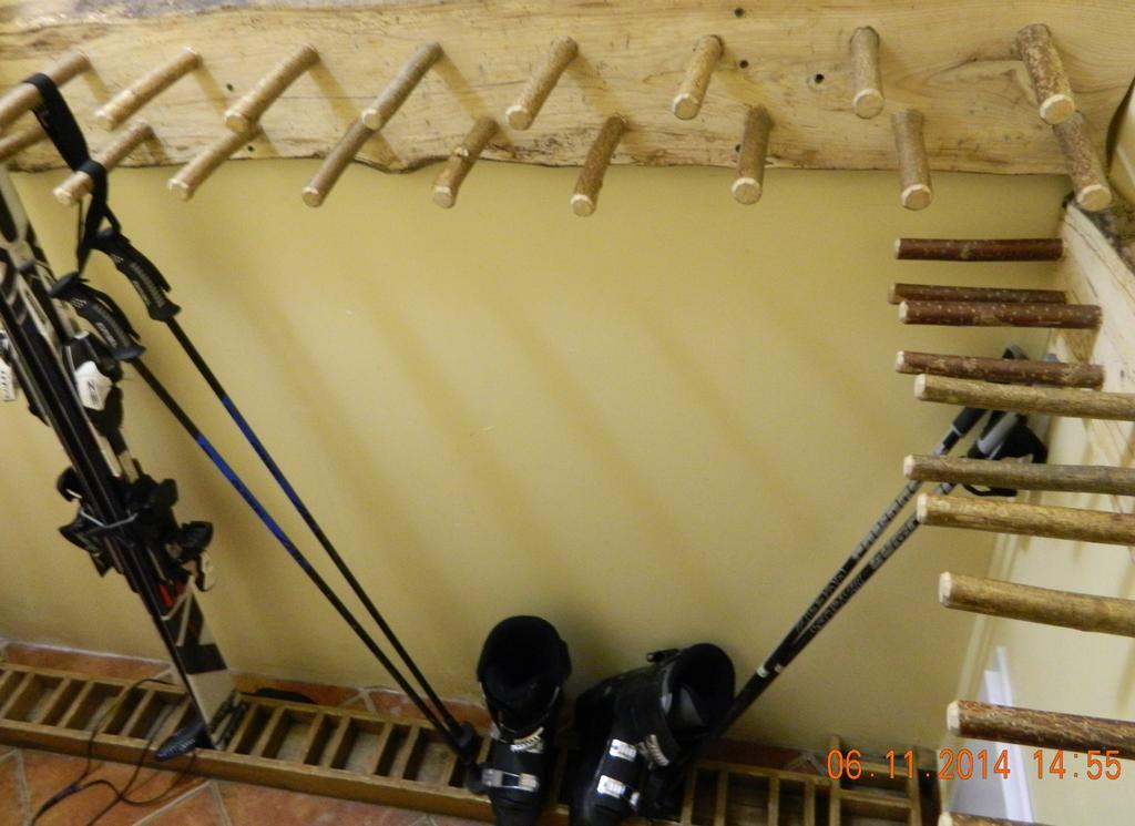 U Stozi Hotel Dragobrat Bagian luar foto