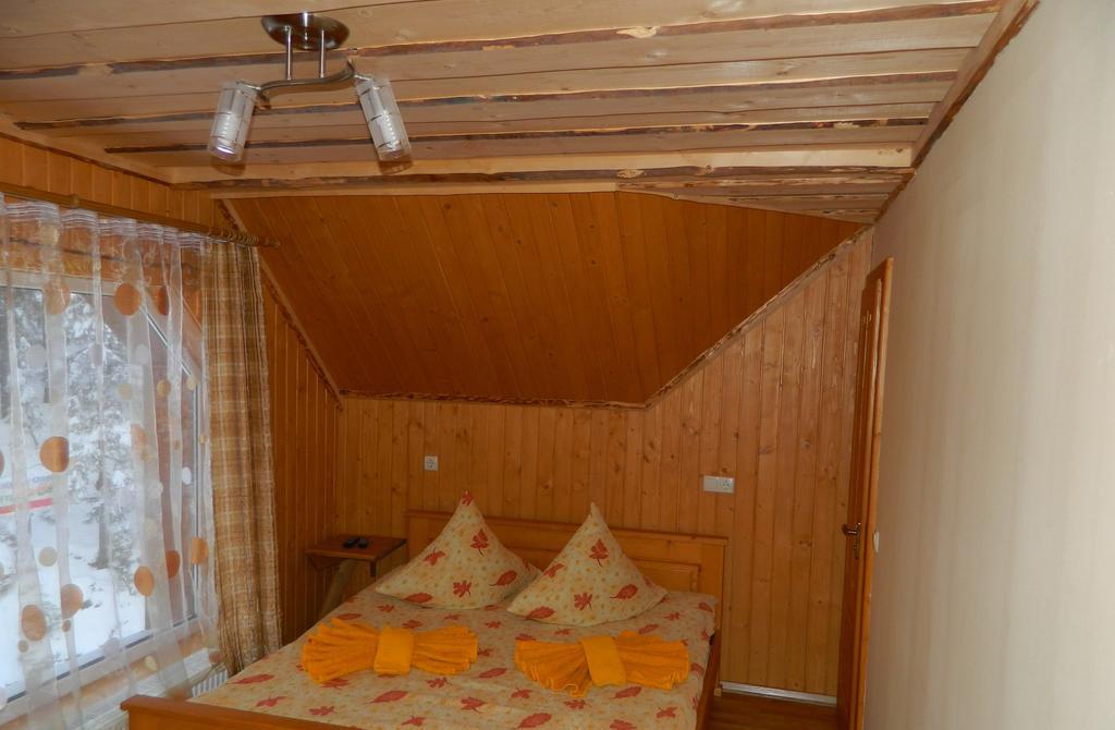 U Stozi Hotel Dragobrat Ruang foto
