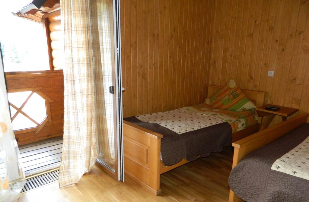 U Stozi Hotel Dragobrat Ruang foto